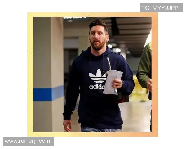 足球明星联名定制服饰品牌引领时尚潮流打造个性化运动风格